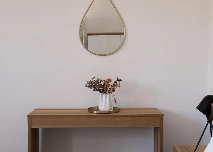 Mv Living - La Canea